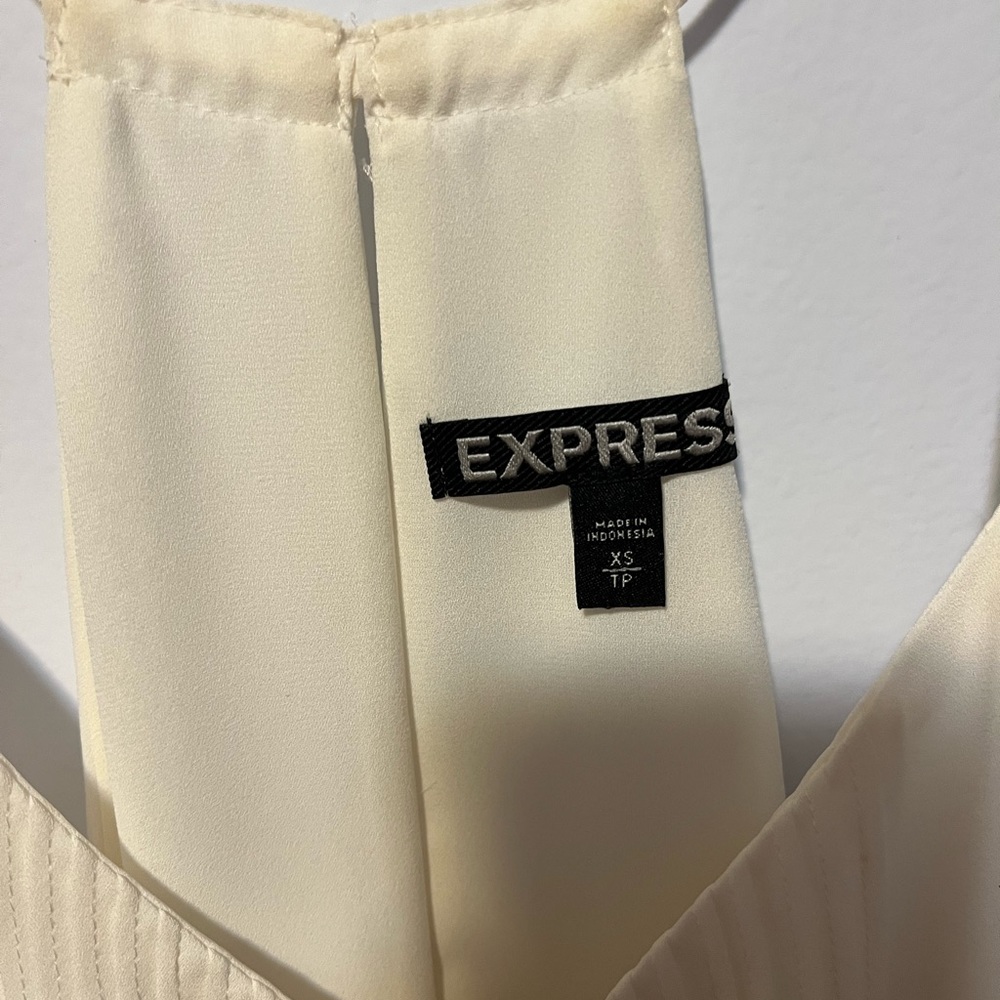 Express Dressy Tank - Picture 6 of 6